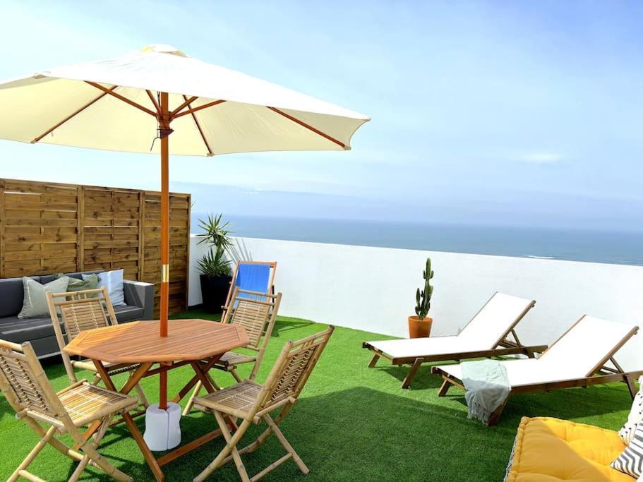 Nazaré Ocean Flat - Private Rooftop Terrace BBQ Extérieur photo