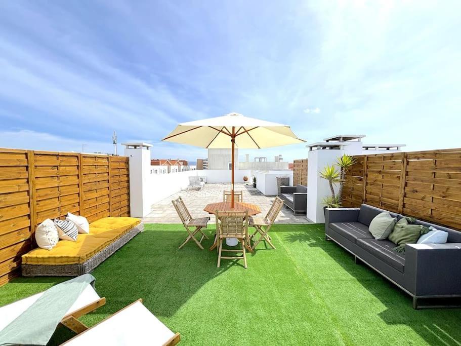 Nazaré Ocean Flat - Private Rooftop Terrace BBQ Extérieur photo